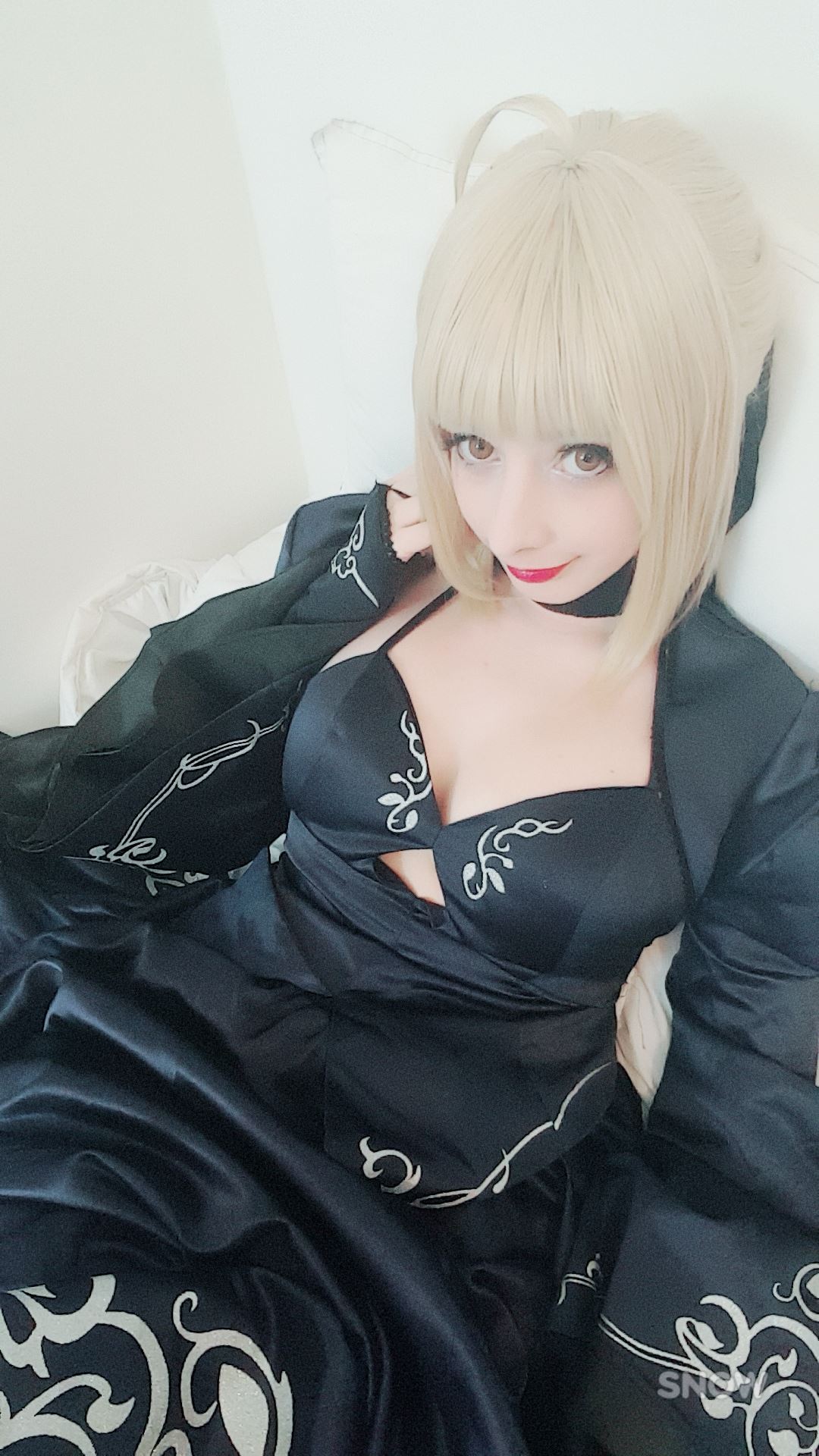 Mikomi Hokina - Saber Alter (Fate Grand Order)